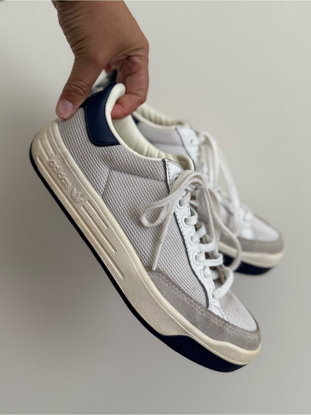Adidas Rod Laver Sneakers